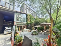 东三环97平酒吧遗留装修 独立花园 - 缩略图 12