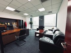 今天来看房，亦城财富中心的东南朝向太心动 - 缩略图 17