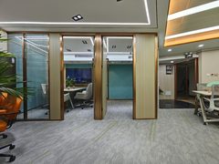 东三环老牌写字楼新装上阵，采光工位都安排上了 - 缩略图 8