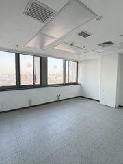 陆家嘴核心区 1200㎡ 4.5米层高 - 缩略图 7