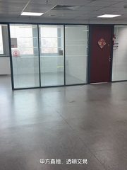 京师科技大厦办公室实景图 2