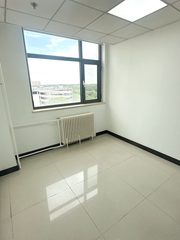 地铁300米 110㎡ 精装全包 含餐 - 缩略图 9