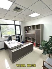 京环大厦办公室实景图 2