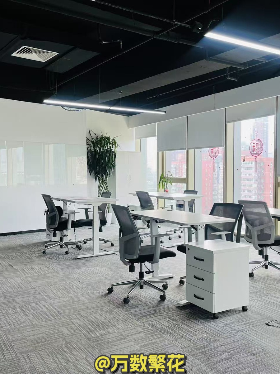 佳兆业广场 662平 遗留装修 正对电梯 双地铁