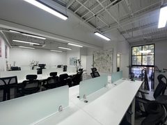 常营梦谷240平 工位20个 地铁6号线 - 缩略图 9