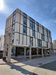 幸福七和文创园双露台设计空间 - 缩略图 2