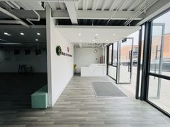 广盛文创园400平东西向新装修双地铁 - 缩略图 3
