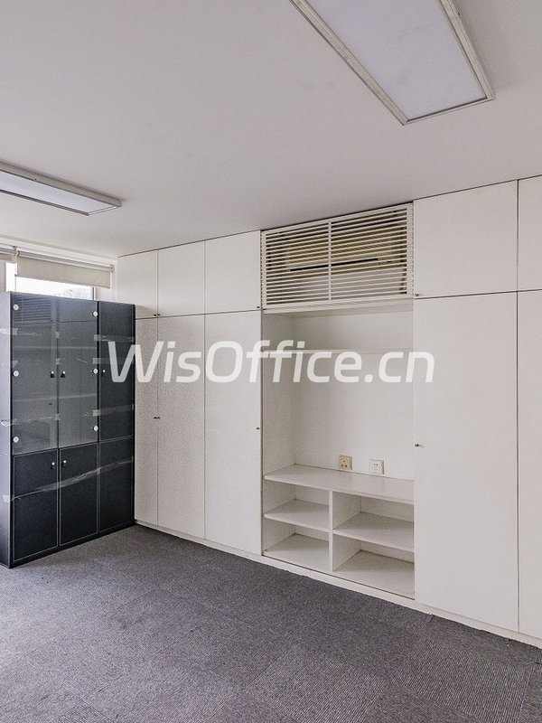 国贸核心228㎡ 视野开阔 租金含物业 - 首图