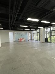 950㎡众创空间，带家具配套全包 - 缩略图 13