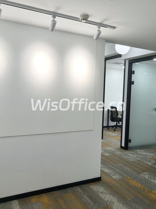 亚运村191平米 32工位 3层高 含注册 - 首图