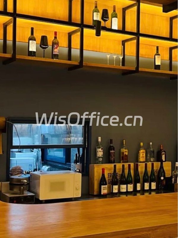 创富大厦4房间+22工位 精装拎包入驻 - 首图