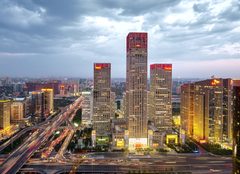 银泰中心470平双地铁景观 - 缩略图 2