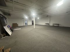 推荐北化机爱工场1200平顶层视野传媒办公 - 缩略图 7