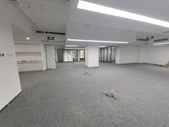 国贸现房 华彬中心438平 双地铁 新装修 - 缩略图 3