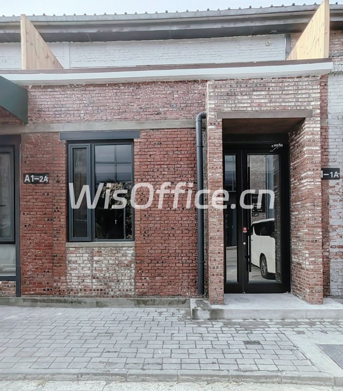 南洋文创园240平复式 露台 适合文化企业 - 首图