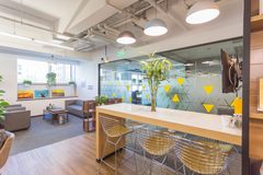 东三环 | 友邦金融中心 | 租金全包？ - 缩略图 3