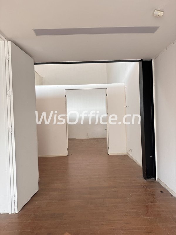 传媒大学旁现房322平带露台 - 首图