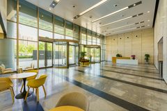 启瑞中心整层1732㎡ 双地铁 四面采光 - 缩略图 4