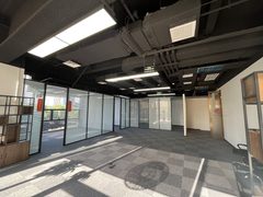 谁懂啊！4.5米层高办公室 - 缩略图 5