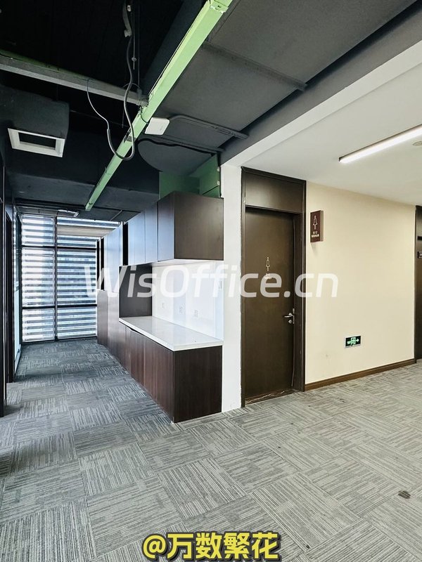 亦庄国锐广场 693平+80平赠送 遗留装修 - 首图