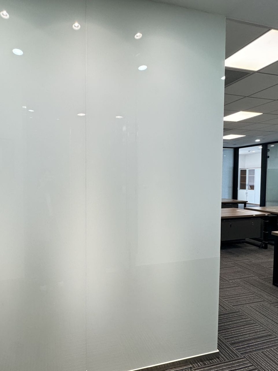 253㎡双面采光遗留装修，价格可谈视野好