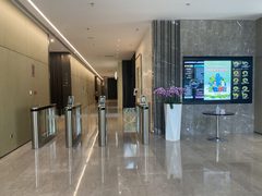 真房｜复星国际中心 |105平｜5元｜这价还犹豫？ - 缩略图 6