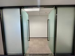 亦庄舰队式写字楼 独家南向格局 - 缩略图 3