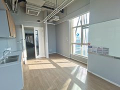 朝阳现房 813创意园278平 地铁口 带全套家具 - 缩略图 13