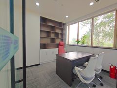 寰太大厦308工位布局，楼下就是地铁 - 缩略图 9