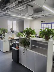 海龙大厦1505 3房21工位 精装拎包 - 缩略图 1