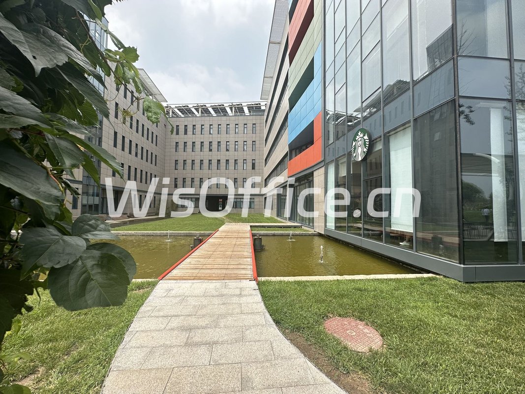 朝阳区现房 惠通时代广场7000平 园林景观 低容积率 - 首图