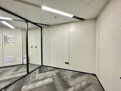 东三环现房 招商局大厦333平 地铁上盖 带配套 - 缩略图 3