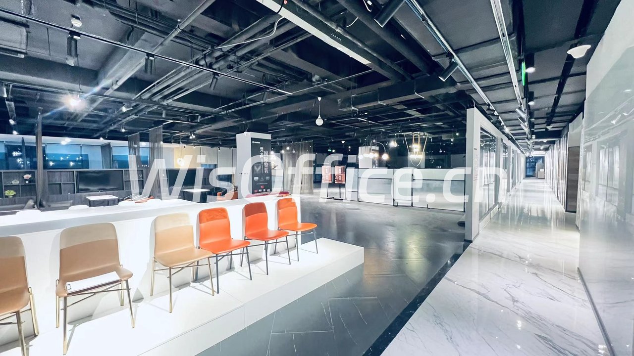 新华国际广场6000平现房 三地铁 - 首图