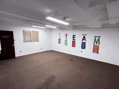 新管庄科技园160平地铁口 - 缩略图 9