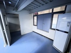 地铁口76平南向办公室，独立门头 - 缩略图 3