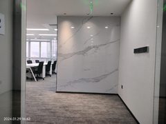 方正国际大厦210平精装工位，地铁3分钟 - 缩略图 3