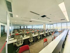 星地中心整层2377平4.5米层高近地铁 - 缩略图 6