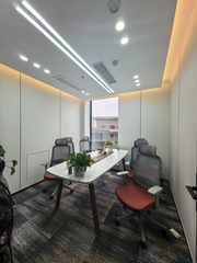 真房｜朝外MEN｜181平｜3隔断12工位｜西南向地铁口 - 缩略图 11