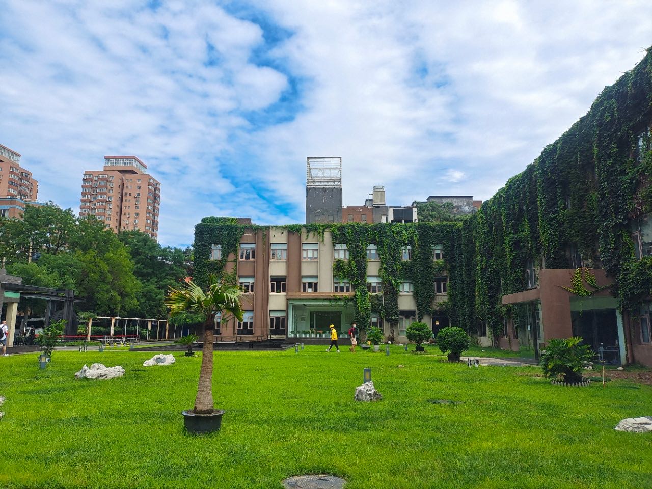 望京现房 正通创意中心1078平 双地铁 精装修