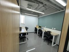 今天来看房，紫光发展大厦B011室有点香 - 缩略图 4