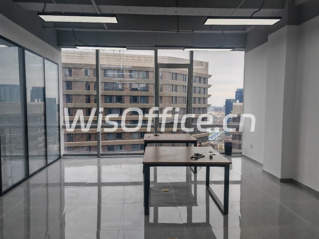 通州绿地110平南向办公 - 首图