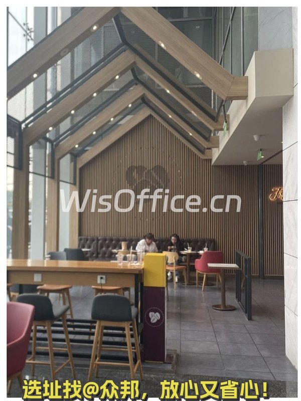 西四环地铁上盖 遗留装修 480平 - 首图