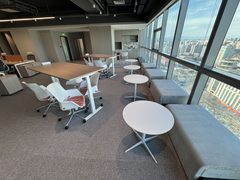 环球贸易中心305平落地窗大堂挑空 - 缩略图 10