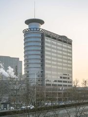 办公室能晒背？理工国际教育交流大厦6工位啥体验 - 缩略图 16