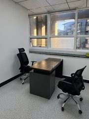 海淀西二旗 20㎡ 南向工位 精装急租 - 缩略图 1