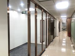 东四环精装写字楼，租金低至一杯咖啡价 - 缩略图 2