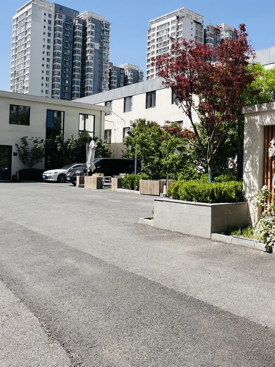 臻园文创园 290m² 精装开间