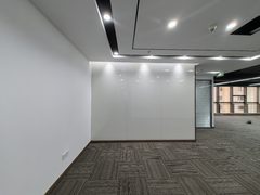 国贸桥边办公新体验！员工效率翻倍！ - 缩略图 3