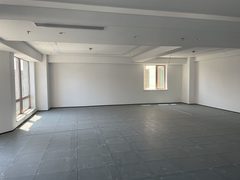 建国门旁的办公惊喜 - 缩略图 2