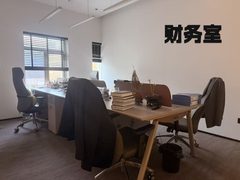 745㎡老厂房改造，价格可谈大采光 - 缩略图 12
